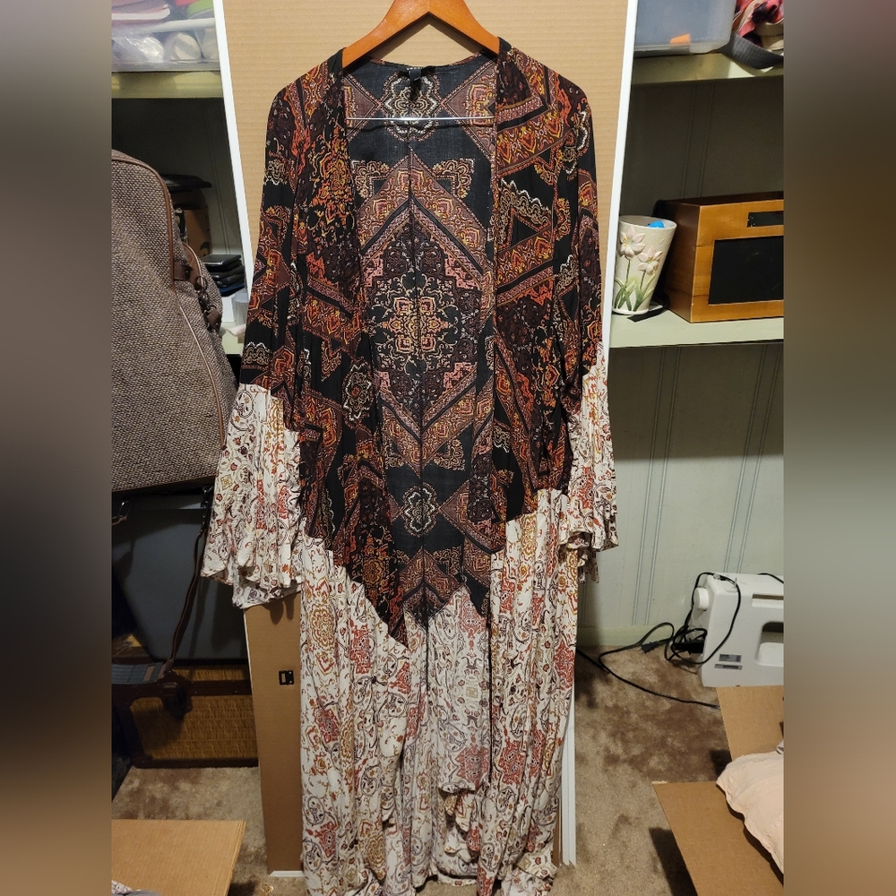 Torrid kimono